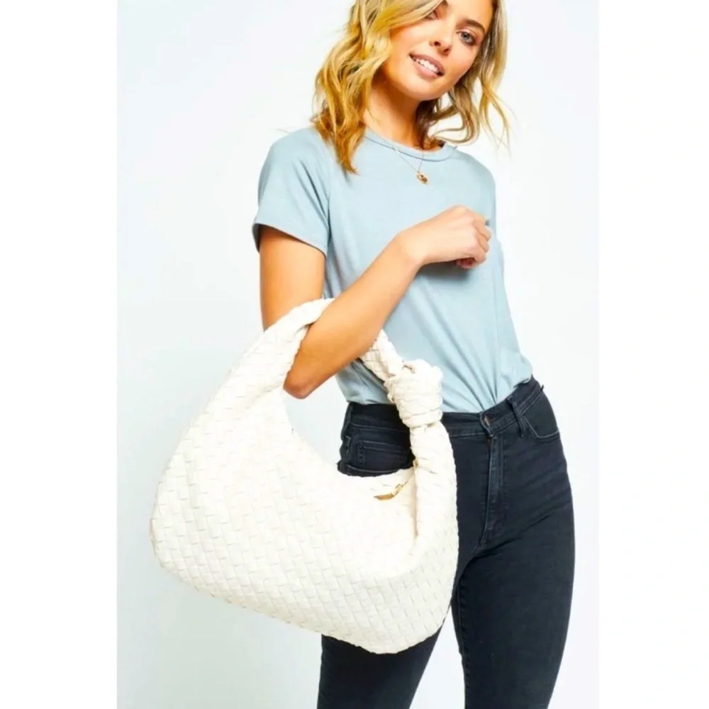 URBAN EXPRESSIONS | Faux-Leather Woven white/cream Hobo Bag w knotted handle